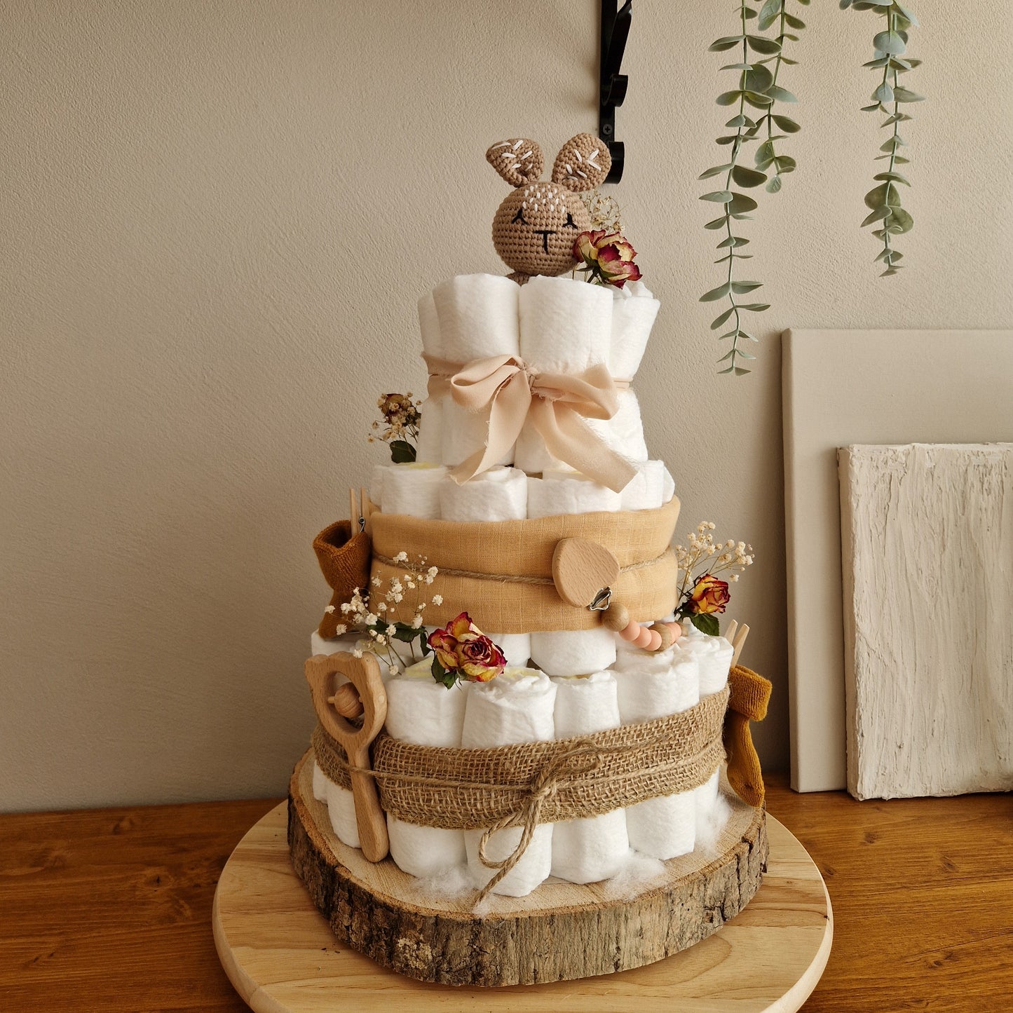 Windeltorte "Wood Love" - unpersonalisiert auf einer Baumscheibe